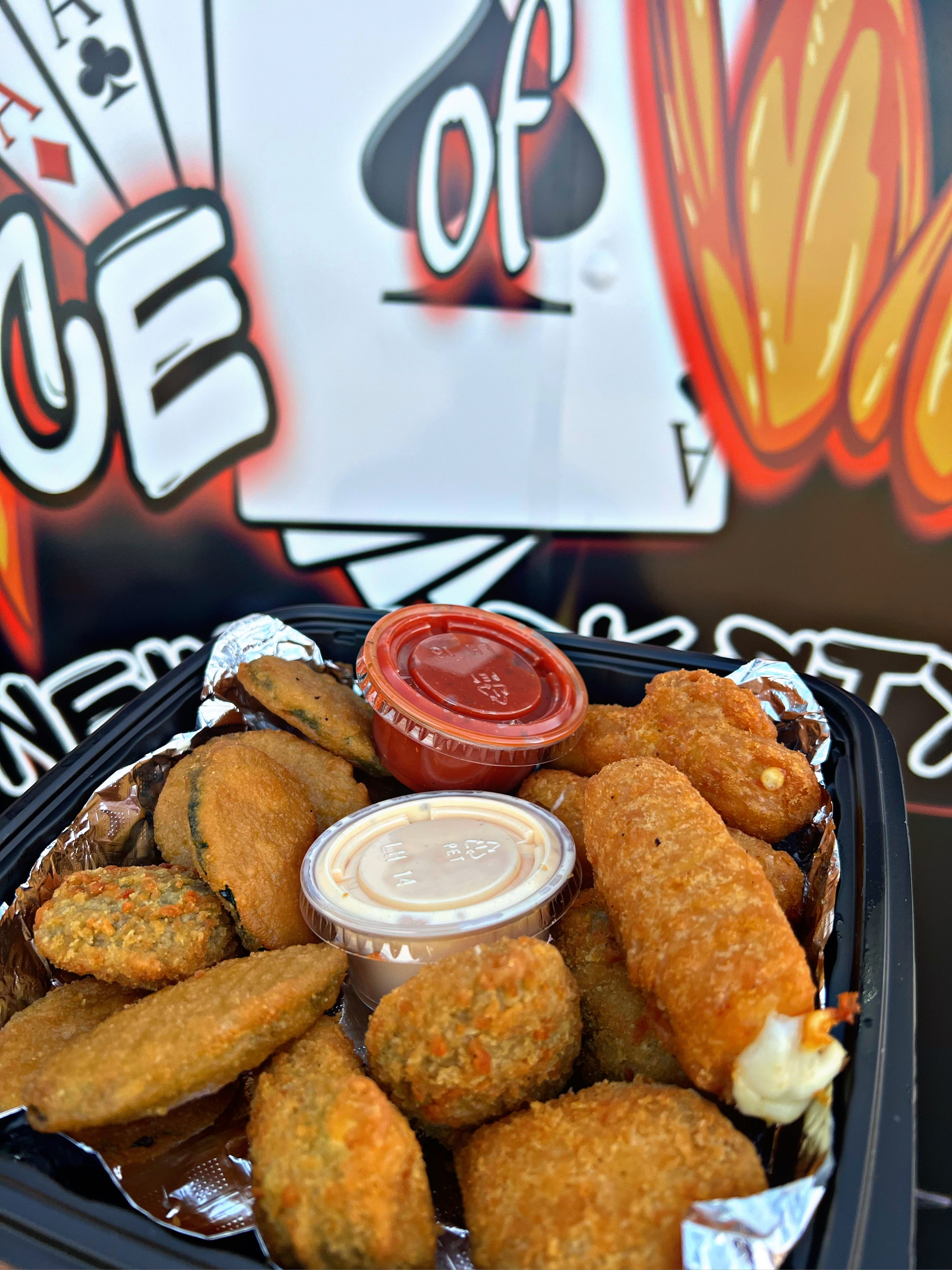 Royal flush appetizer (3 in 1) Ace of Wingz